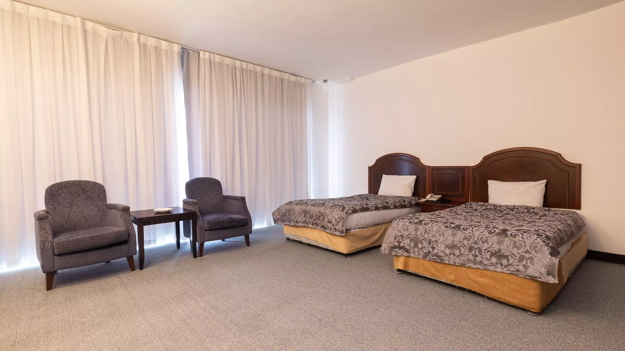 Alibaba https://cdn.alibaba.ir/ostorage/hotel-accommodation-images/68638dccac13a7ed0d8555ba_توئین (1).webp